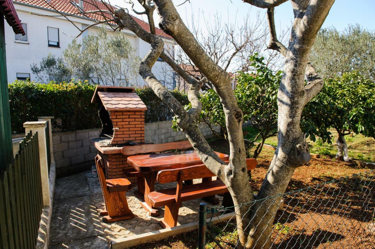 Ferienwohnung Nera Zadar Exterior foto